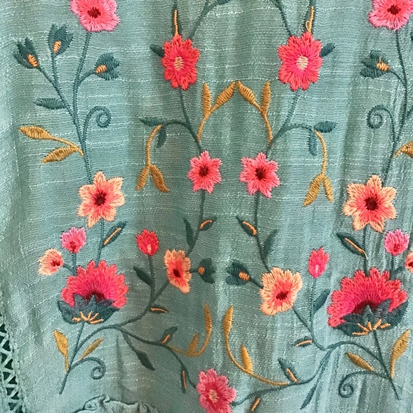 NWOT - Umgee Floral dress - Picture 7 of 9